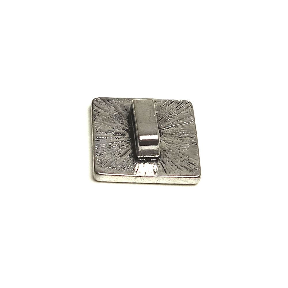 Cabochon Quadrato colore argento con passante