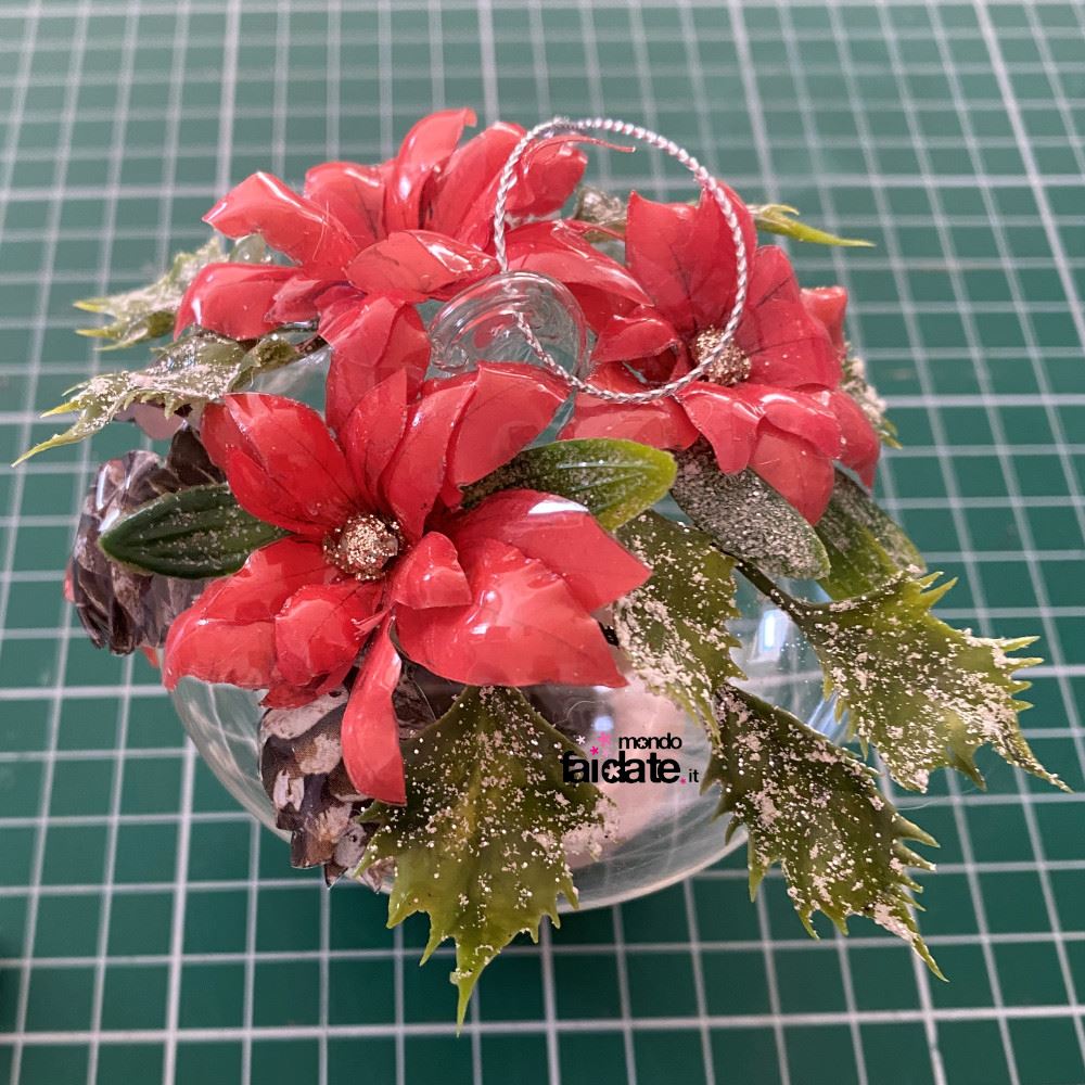 Kit Pallina in vetro con stelle di Natale rosse