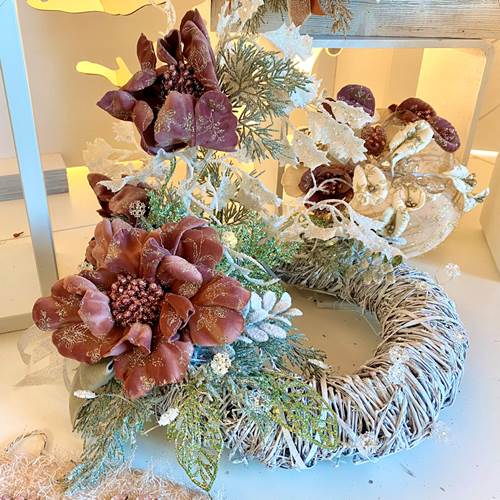 Centrotavola con fiori in velluto glitter by Renkalik